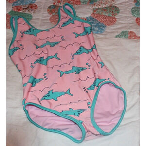 CAT & JACK 1 PIECE SHARK SWIMSUIT-SIZE 7/8-PINK
